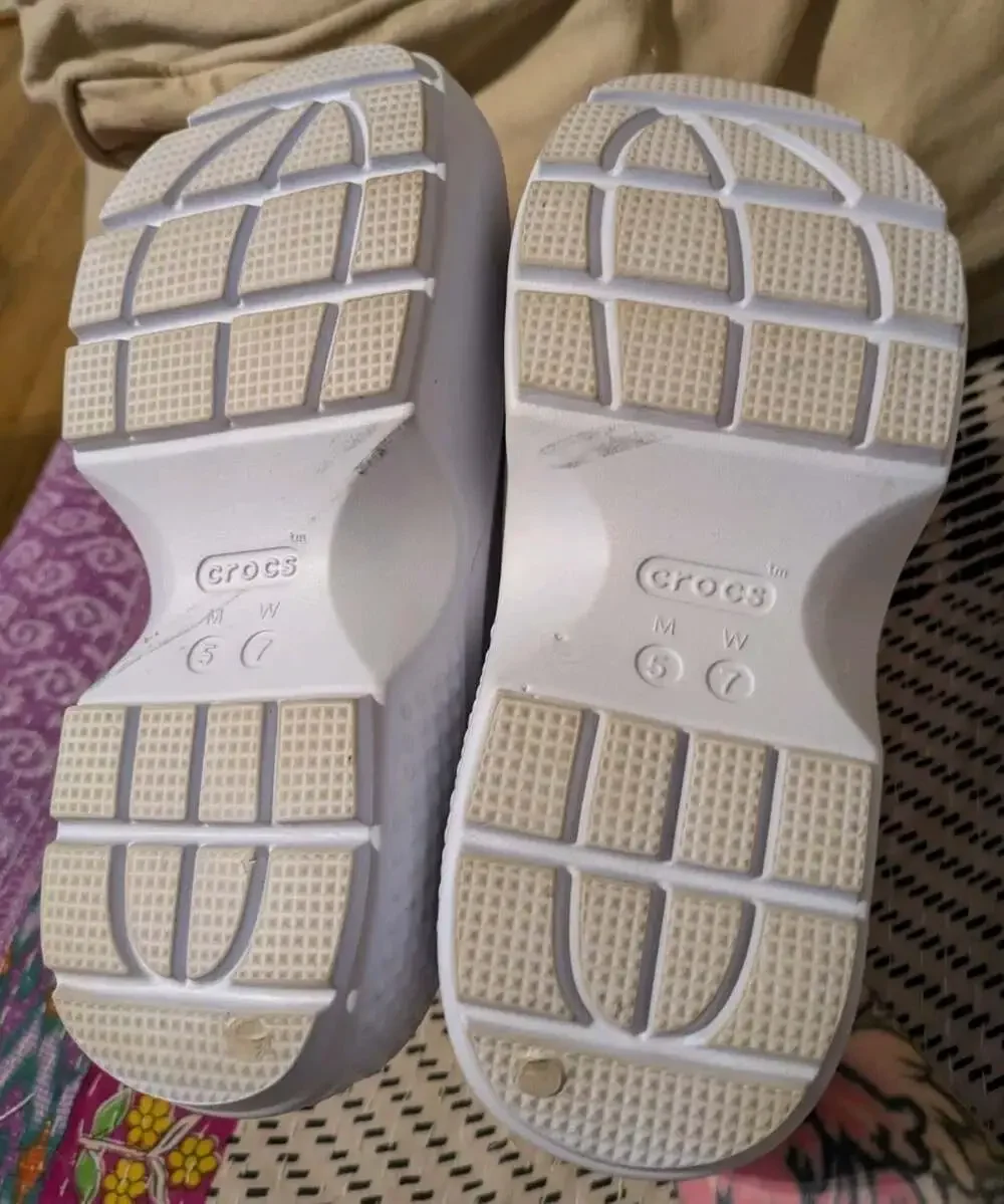 Crocs Women’s Stomp Slide Sz 7 Chunky Platform Comfort Slides Sandals Light Blue
